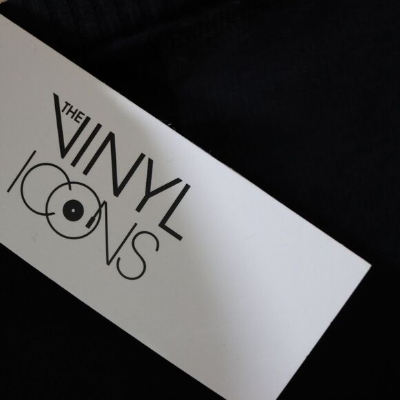 Forever 21 Black Crew Neck Sweater with Rock Band Graphic Oversized Small - Picture 13 of 15